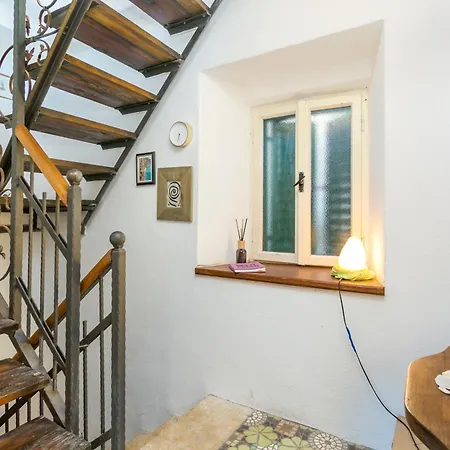 Seaside House Kastel Novi, - 22292 * Kaštela