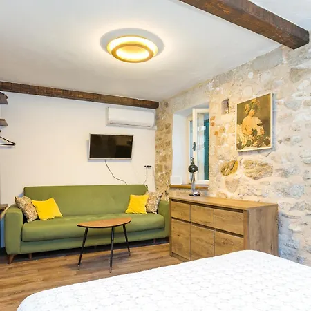 Seaside House Kastel Novi, - 22292 Feriehus