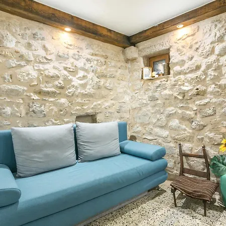 Seaside House Kastel Novi, - 22292 * Kaštela
